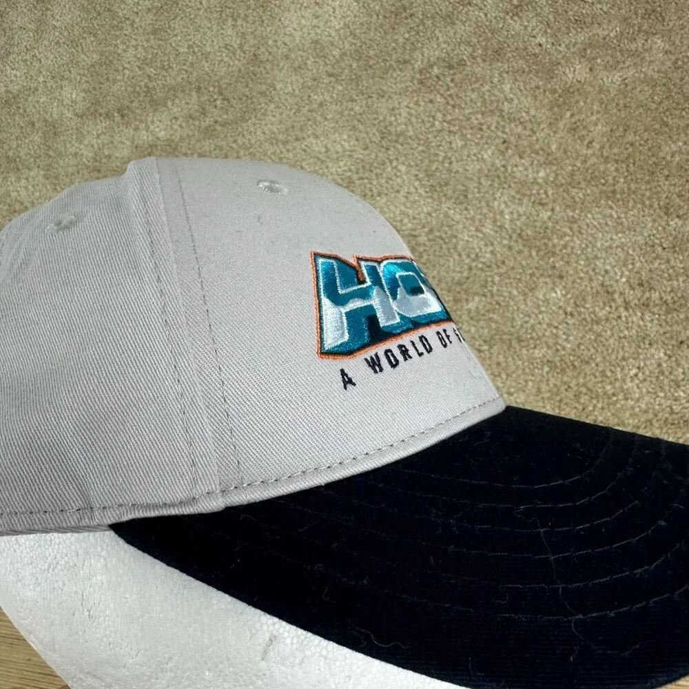 Disney Store Hoth A World Of Snow And Ice‎ Hat NWT Star Wars Empire Strikes Back